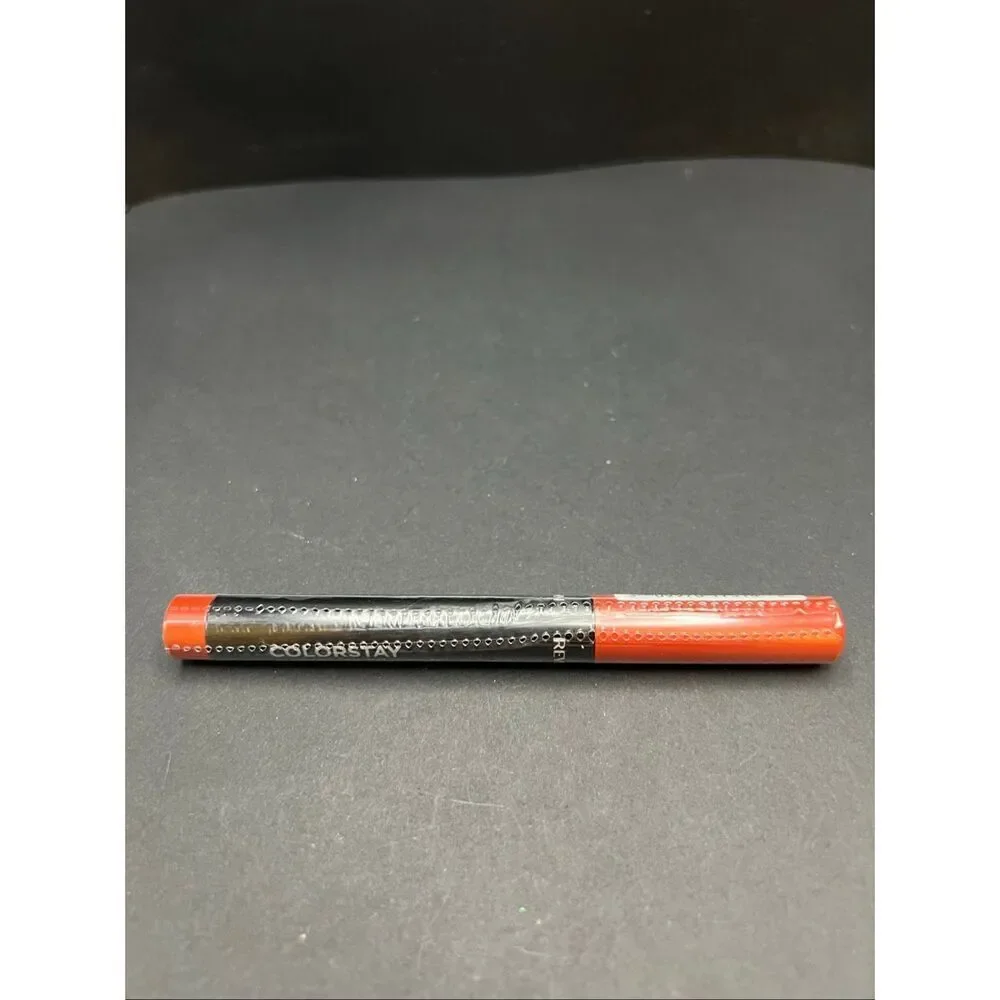 New Sealed Revlon Colorstay Matte Lite Crayon 008 She's Fly